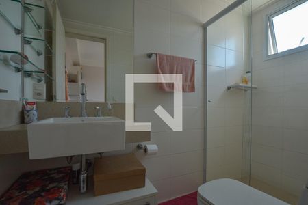 Apartamento à venda com 270m², 6 quartos e 4 vagasBanheiro da Suíte 2