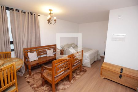 Quarto de kitnet/studio para alugar com 1 quarto, 34m² em Centro, Rio de Janeiro