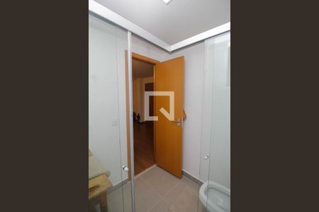 Banheiro de kitnet/studio para alugar com 1 quarto, 34m² em Centro, Rio de Janeiro