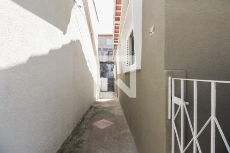 Casa de condomínio para alugar com 48m², 1 quarto e sem vaga Casa de condomínio para alugar com 48m², 1 quarto e sem vagaEntrada
