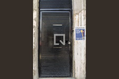 Casa de condomínio para alugar com 48m², 1 quarto e sem vaga Casa de condomínio para alugar com 48m², 1 quarto e sem vagaFachada