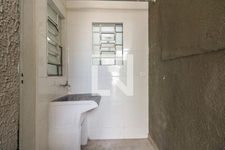 Casa de condomínio para alugar com 48m², 1 quarto e sem vaga Casa de condomínio para alugar com 48m², 1 quarto e sem vagaÁrea de Serviço
