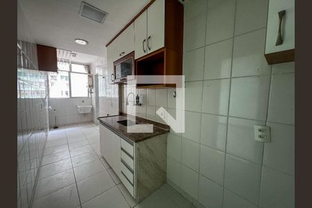 Apartamento à venda com 80m², 2 quartos e 1 vagaCozinha