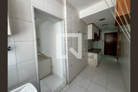 Apartamento à venda com 80m², 2 quartos e 1 vagaÁrea de Serviço