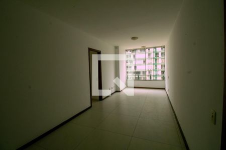 Sala de apartamento à venda com 2 quartos, 80m² em Barra da Tijuca, Rio de Janeiro