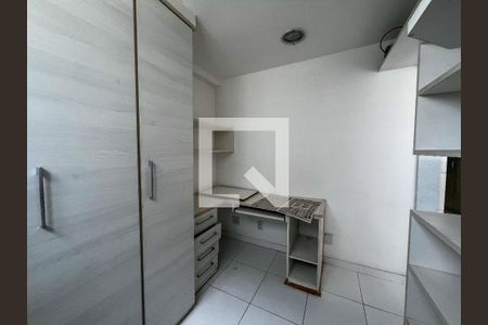 Apartamento à venda com 80m², 2 quartos e 1 vagaDespensa