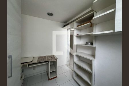 Apartamento à venda com 80m², 2 quartos e 1 vagaDespensa