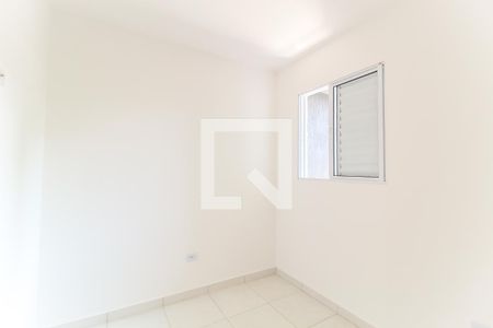 Quarto 1 de apartamento para alugar com 2 quartos, 40m² em Vila Campanela, São Paulo