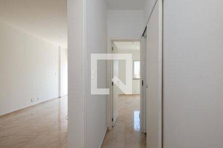 Corredor de apartamento à venda com 2 quartos, 70m² em Vila Isabel, Rio de Janeiro