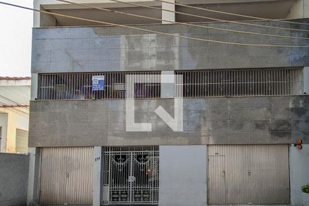 Apartamento à venda com 70m², 2 quartos e 1 vagaFachada