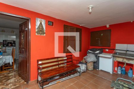 Casa à venda com 85m², 2 quartos e 3 vagas Casa à venda com 85m², 2 quartos e 3 vagasÁrea de serviço