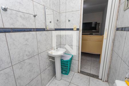 Casa à venda com 85m², 2 quartos e 3 vagas Casa à venda com 85m², 2 quartos e 3 vagasBanheiro da suíte 2