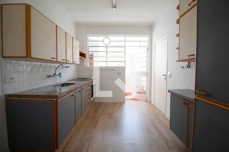 Apartamento à venda com 108m², 2 quartos e 1 vagaCozinha
