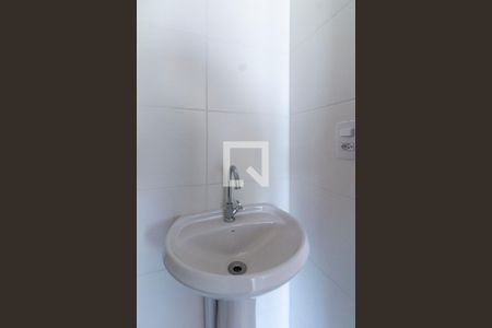 Apartamento para alugar com 36m², 2 quartos e sem vaga Apartamento para alugar com 36m², 2 quartos e sem vagaBanheiro