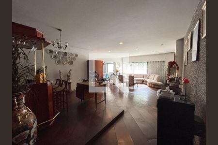 Sala de casa à venda com 5 quartos, 560m² em Lapa, São Paulo