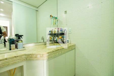Apartamento para alugar com 100m², 2 quartos e 2 vagasBanheiro Quarto 1