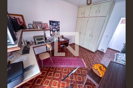 Casa para alugar com 762m², 5 quartos e 8 vagas Casa para alugar com 762m², 5 quartos e 8 vagasQuarto 3 - Armários