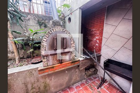 Casa para alugar com 762m², 5 quartos e 8 vagas Casa para alugar com 762m², 5 quartos e 8 vagasForno de Pizza e Churrasqueira - Detalhe