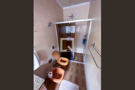 Casa para alugar com 762m², 5 quartos e 8 vagas Casa para alugar com 762m², 5 quartos e 8 vagasBanheiro 1