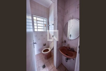 Casa para alugar com 762m², 5 quartos e 8 vagas Casa para alugar com 762m², 5 quartos e 8 vagasLavabo Sala de Jantar