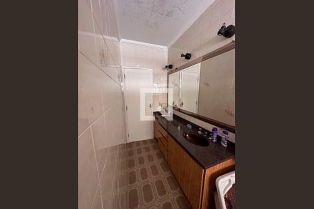 Casa para alugar com 762m², 5 quartos e 8 vagas Casa para alugar com 762m², 5 quartos e 8 vagasBanheiro 2