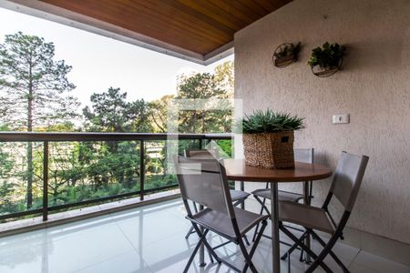 Apartamento à venda com 131m², 3 quartos e 2 vagasVaranda