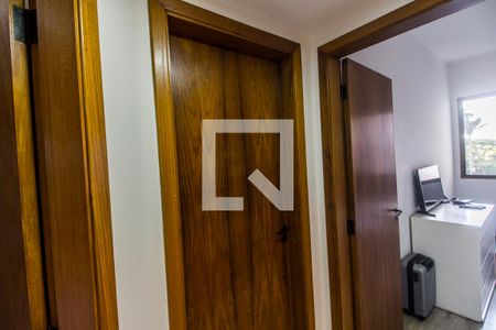 Apartamento à venda com 131m², 3 quartos e 2 vagasSuíte 2