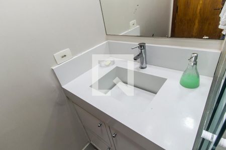 Apartamento à venda com 131m², 3 quartos e 2 vagasDetalhe do Banheiro da Suite