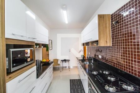 Apartamento à venda com 131m², 3 quartos e 2 vagasCozinha