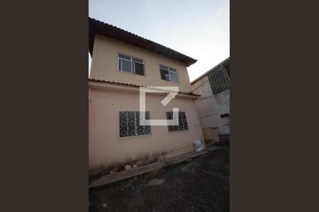 Apartamento para alugar com 200m², 2 quartos e sem vagaFachada