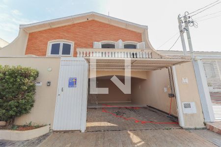 Casa para alugar com 159m², 2 quartos e 3 vagasFachada