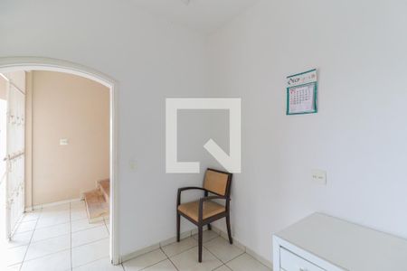 Casa para alugar com 159m², 2 quartos e 3 vagasEscritório