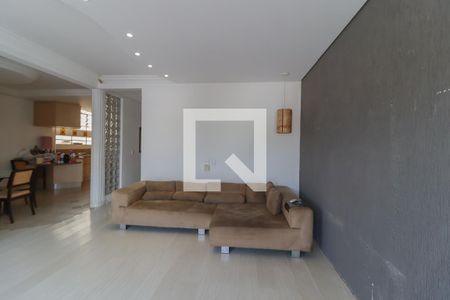 Casa para alugar com 159m², 2 quartos e 3 vagasSala