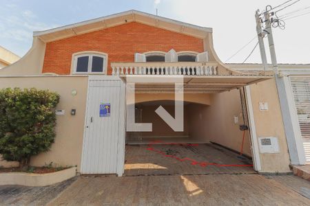 Casa para alugar com 159m², 2 quartos e 3 vagasFachada
