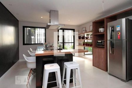 Studio para alugar com 33m², 1 quarto e sem vagaÁrea comum - Salão de festas