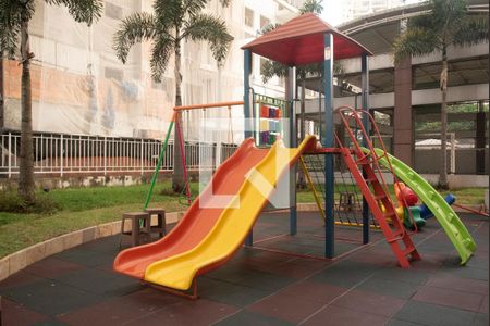 Apartamento à venda com 73m², 3 quartos e 1 vagaÁrea comum - Playground