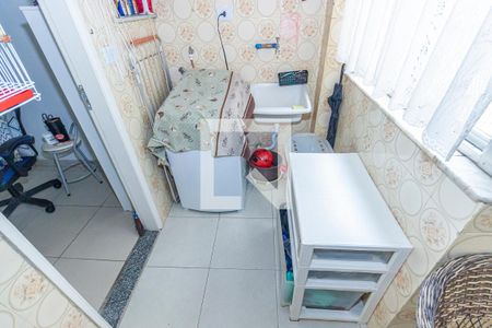 Apartamento à venda com 76m², 2 quartos e 1 vagaÁrea de Serviço