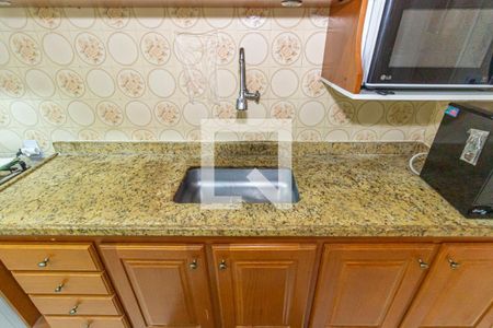 Apartamento à venda com 76m², 2 quartos e 1 vagaCozinha