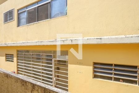 Casa à venda com 219m², 4 quartos e 2 vagas Casa à venda com 219m², 4 quartos e 2 vagasVista do Quarto 3