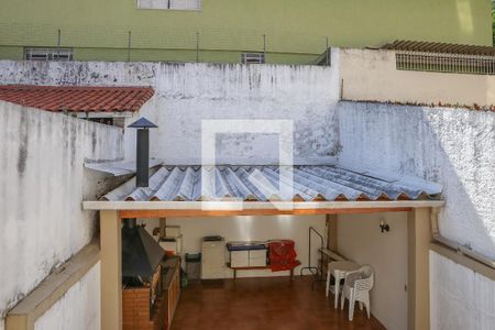 Casa à venda com 219m², 4 quartos e 2 vagas Casa à venda com 219m², 4 quartos e 2 vagasVista da Suíte 2