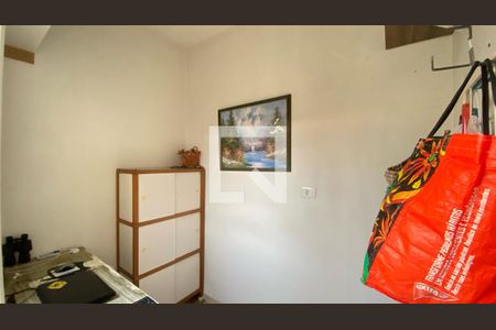 Apartamento à venda com 110m², 2 quartos e sem vagaQuarto Área de Serviço