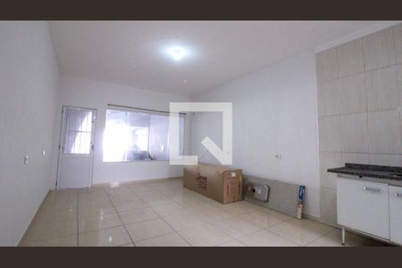 Sala/Cozinha de casa para alugar com 1 quarto, 125m² em Vila California, São Paulo