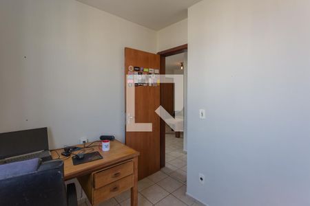 Quarto 1 de apartamento para alugar com 2 quartos, 44m² em Santa Cruz, Belo Horizonte