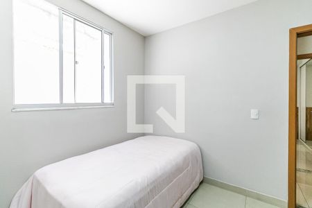 Apartamento para alugar com 68m², 2 quartos e 1 vagaQuarto 2
