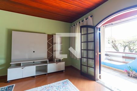 Sala  de casa para alugar com 2 quartos, 110m² em São Pedro, Osasco