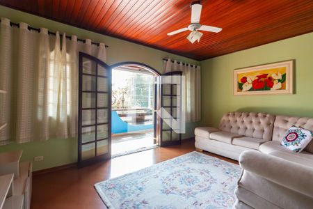 Sala  de casa para alugar com 2 quartos, 110m² em São Pedro, Osasco