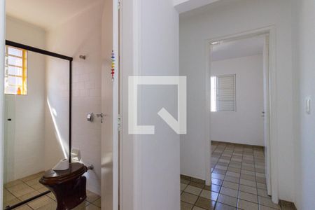 Corredor Superior de casa para alugar com 2 quartos, 82m² em Vila Albertina, São Paulo