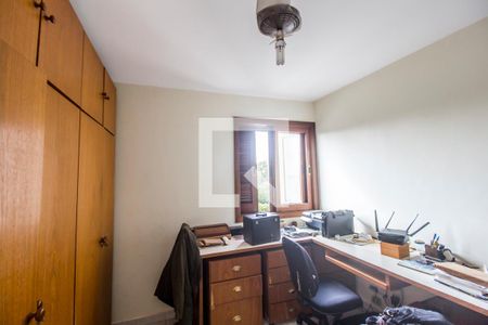 Casa de condomínio à venda com 811m², 4 quartos e 2 vagasEscritório