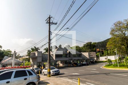 Casa de condomínio à venda com 811m², 4 quartos e 2 vagasVista da Rua