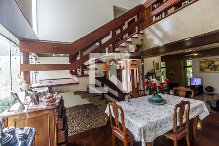 Casa de condomínio à venda com 811m², 4 quartos e 2 vagasSala de Jantar